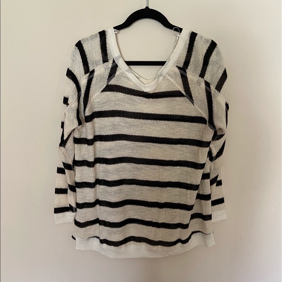 💜3 for 28💜 Off white and black striped sweater - Picture 3 of 4